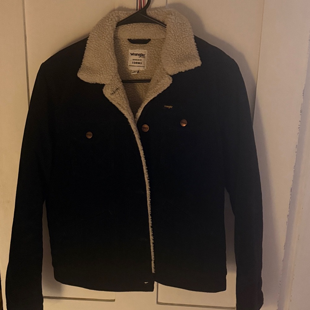 Wrangler Black Jacket with Cream Sherpa Lining